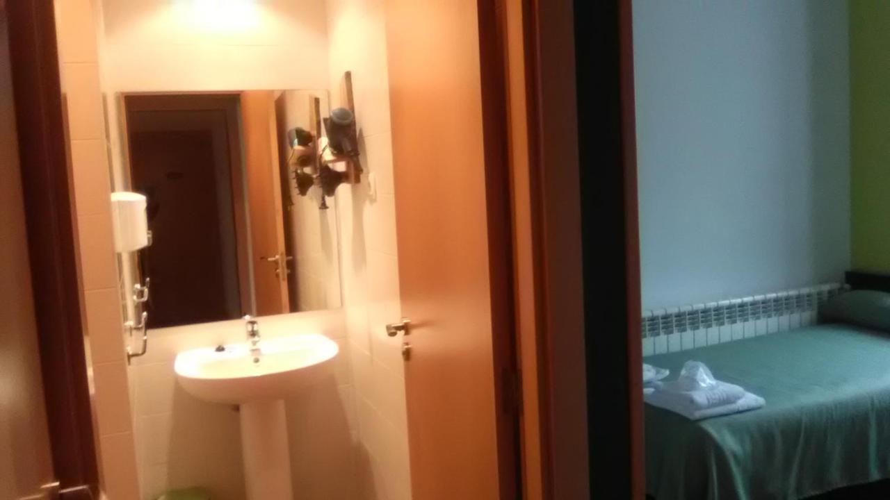 El Albergue Covaleda Exteriör bild